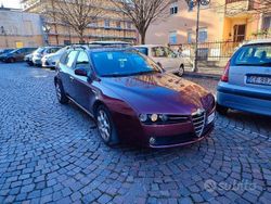 Rosso Usata 2009 Alfa Romeo 159 Station wagon | 3800 € (Buon prezzo)