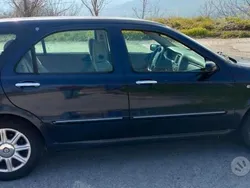 Blu/azzurro Usata 2004 Lancia Lybra Station wagon | 1500 € (Ottimo prezzo)