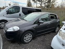 Grigio Usata 2007 Fiat Grande Punto Dynamic Due volumi | 2400 € (Buon prezzo)