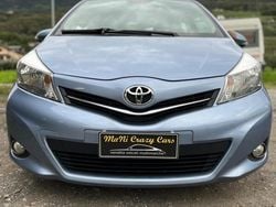 Blu Usata 2012 Toyota Yaris Lounge Tre volumi | 3990 € (Ottimo prezzo)