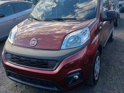 Rosso Usata 2019 Fiat Qubo Trekking Monovolume | 9499 € (Buon prezzo)