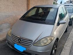 Grigio Usata 2006 Mercedes A180 Due volumi | 1200 €
