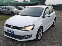 Bianco Usata 2012 VW Polo R-line Tre volumi | 4900 € (Ottimo prezzo)