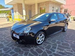 Nero Usata 2015 Alfa Romeo Giulietta Sprint Tre volumi | 8399 € (Buon prezzo)