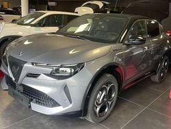 Blu navigli Usata 2024 Alfa Romeo Junior SUV | 36.050 € (Buon prezzo)