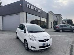 Bianco Usata 2009 Toyota Yaris Sol Tre volumi | 3999 € (Buon prezzo)