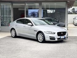 Argento Usata 2019 Jaguar XE Tre volumi | 17.900 € (Super prezzo)