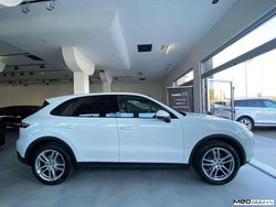 Bianco Usata 2018 Porsche Cayenne SUV | 43.500 € (Buon prezzo)