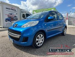 Blu/azzurro Usata 2010 Peugeot 107 Due volumi | 3900 € (Buon prezzo)