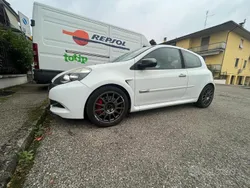 Usata 2010 Renault Clio R.S. R.S. Due volumi | 13.400 € (Buon prezzo)