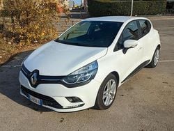 Bianco Usata 2019 Renault Clio IV Tre volumi | 10.000 € (Buon prezzo)