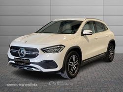Bianco polare Usata 2021 Mercedes GLA200 SUV | 31.550 € (Cara)