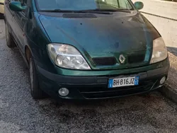 Usata 2000 Renault Scénic Monovolume | 1200 € (Buon prezzo)
