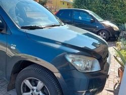 Grigio Usata 2006 Toyota RAV4 Tre volumi | 4950 € (Buon prezzo)