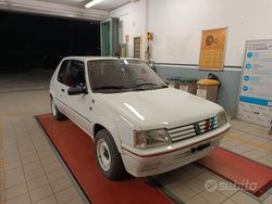 Bianco Usata 1988 Peugeot 205 | 13.000 €