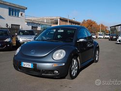 Grigio Usata 2009 VW Beetle Tre volumi | 4500 € (Buon prezzo)
