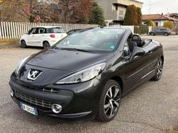 Nero Usata 2007 Peugeot 207 CC Cabrio | 3950 € (Buon prezzo)