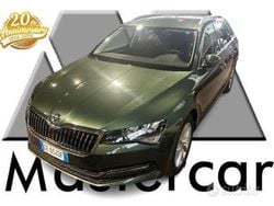 Verde Usata 2021 Skoda Superb Executive Station wagon | 22.900 € (Super prezzo)