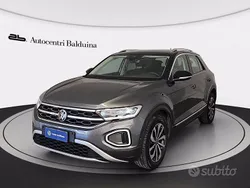 Grigio indyum/tetto nero Usata 2022 VW T-Roc Style SUV | 23.900 € (Buon prezzo)