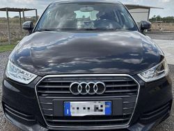 Usata 2015 Audi A1 Sportback Ambition Due volumi | 7500 € (Buon prezzo)