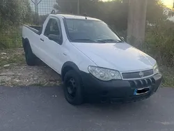 Usata 2006 Fiat Strada SUV | 7500 € (Cara)