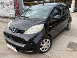 Nero Usata 2009 Peugeot 107 Due volumi | 3599 € (Buon prezzo)