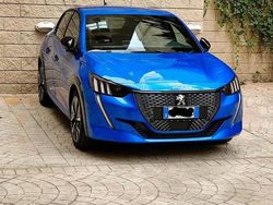 Blu/azzurro Usata 2022 Peugeot 208 GT Due volumi | 19.000 € (Molto cara)