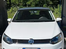 Usata 2015 VW Polo Tre volumi | 6000 € (Buon prezzo)