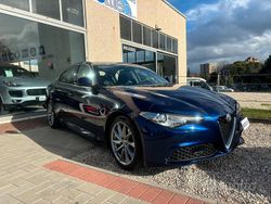 Blu Usata 2019 Alfa Romeo Giulia Super Tre volumi | 20.800 € (Ottimo prezzo)
