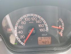 Grigio Usata 2004 Fiat 600 Due volumi | 3000 € (Buon prezzo)