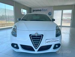 Bianco Usata 2014 Alfa Romeo Giulietta Due volumi | 7500 € (Buon prezzo)