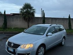 Grigio Usata 2007 VW Passat Station wagon | 1900 € (Ottimo prezzo)