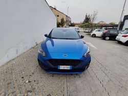 Blu/azzurro Usata 2019 Ford Focus ST-Line Tre volumi | 12.000 €