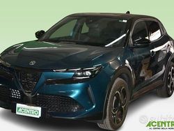 Blu Usata 2024 Alfa Romeo Junior Edizione Speciale SUV | 26.900 € (Ottimo prezzo)