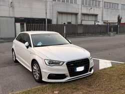 Bianco Usata 2015 Audi A3 S-Line Tre volumi | 11.000 € (Buon prezzo)