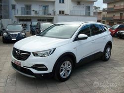 Bianco Usata 2020 Opel Grandland X S SUV | 15.900 € (Buon prezzo)