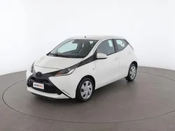Bianco Usata 2018 Toyota Aygo X-play Due volumi | 10.299 € (Buon prezzo)