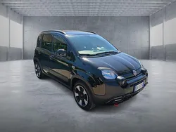 Nero Usata 2023 Fiat Panda Cross Cross Due volumi | 11.900 € (Buon prezzo)