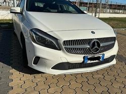 Bianco Usata 2015 Mercedes A160 Tre volumi | 9800 € (Super prezzo)