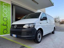 Bianco Usata 2016 VW T6 Furgone | 13.750 € (Buon prezzo)
