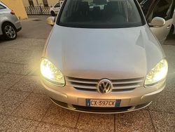 Grigio Usata 2005 VW Golf V Tre volumi | 2700 €