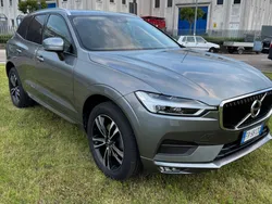 Usata 2018 Volvo XC60 R-Design SUV | 25.999 € (Buon prezzo)