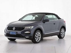 Grigio scuro Usata 2021 VW T-Roc Style SUV | 24.900 € (Cara)