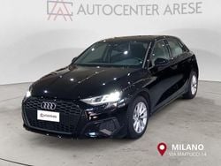 Nero Usata 2022 Audi A3 Business Tre volumi | 26.900 € (Ottimo prezzo)