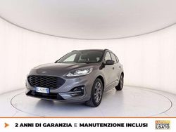 Grigio Usata 2022 Ford Kuga ST-Line SUV | 21.620 € (Buon prezzo)