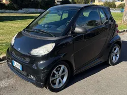Nero Usata 2011 Smart ForTwo Cabrio Pure Cabrio | 5000 € (Super prezzo)