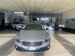 Grigio Usata 2014 Volvo V40 CC Momentum Station wagon | 14.499 €