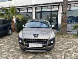 Grigio Usata 2012 Peugeot 3008 Premium Tre volumi | 7800 € (Molto cara)