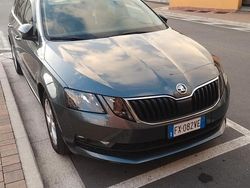 Grigio Usata 2019 Skoda Octavia G-TEC Style Station wagon | 12.700 €
