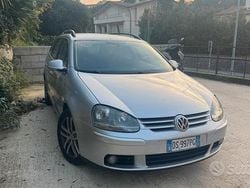 Grigio Usata 2008 VW Golf V Tre volumi | 2500 € (Super prezzo)